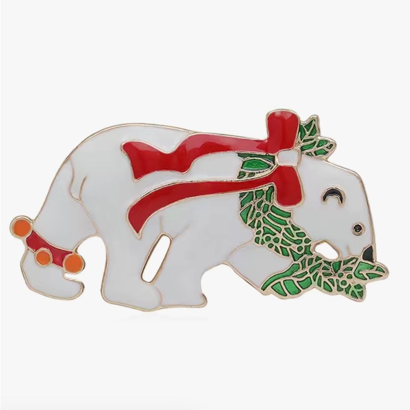 Costume Jewelry Christmas Polar Bear. Gold Metal. Enameled